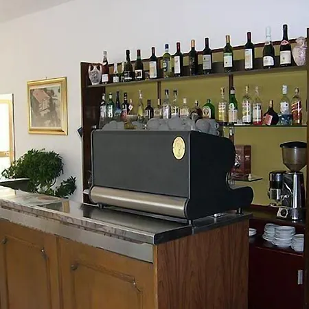 Otel Sangallo - Panoramic Position - Valley And Vineyard View- Family Run